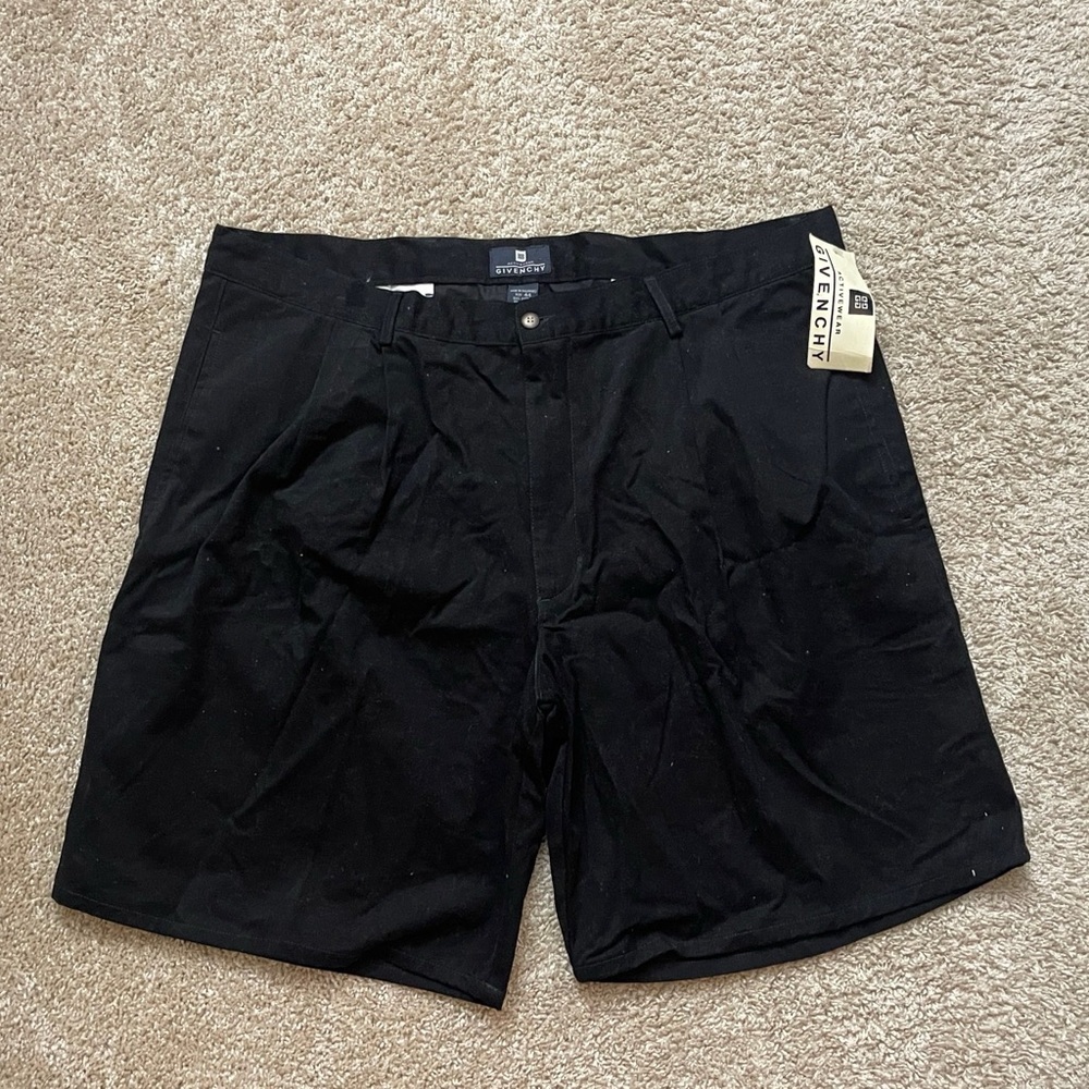 90s New Vintage Givenchy Black Flat Front Men's Shorts Casual Golf Classic